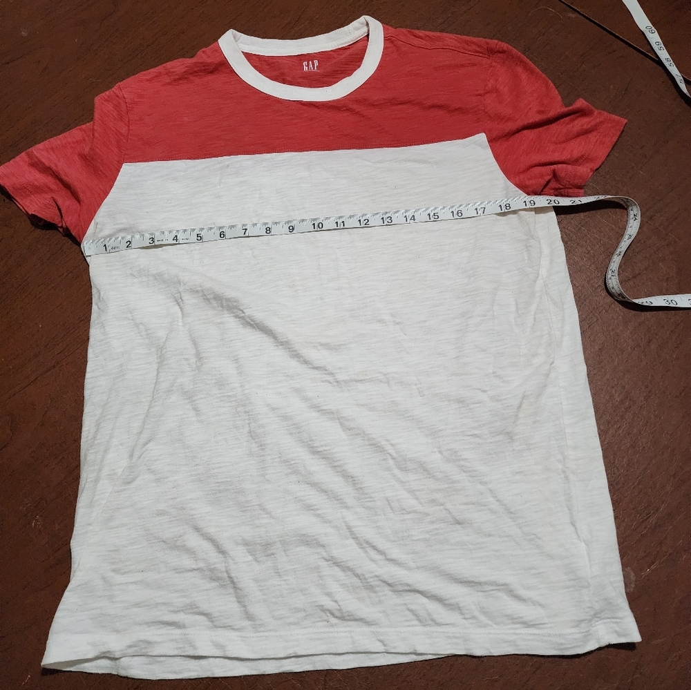 GAP Orange and White Men's Shirt - Picture 2 of 4